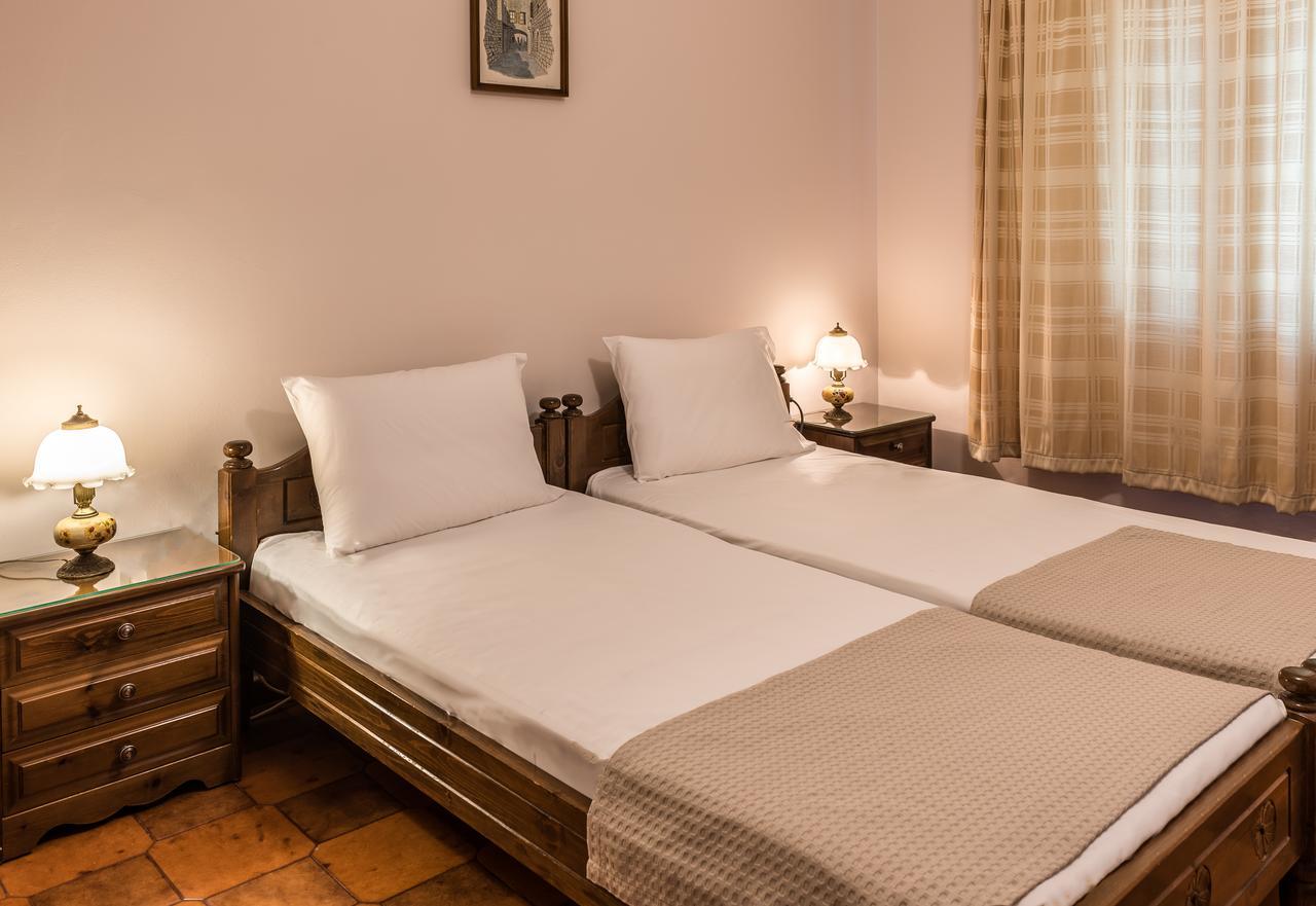 Villa Merabello Agia Marina Екстериор снимка